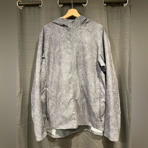 LULU LEMON LIGHTWEIGHT JACKET